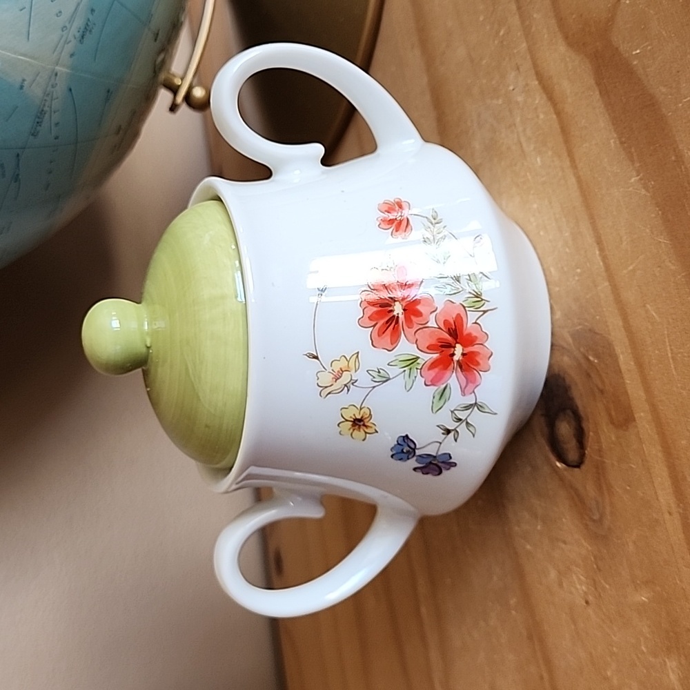 Vintage Jardin fine China floral sugar dish Japan Nadine pattern